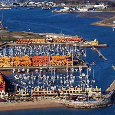 Luxury Apartment, Marina, & Pool Портиман