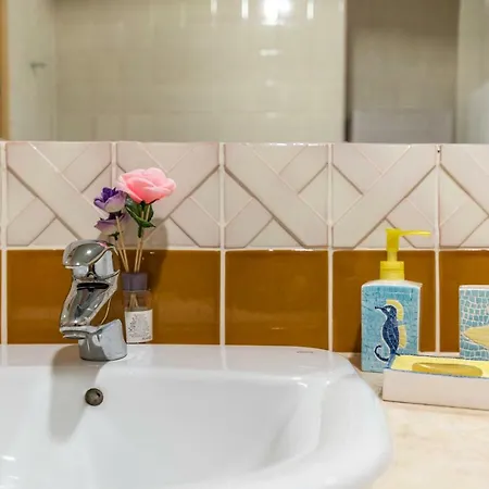 Luxury Apartment, Marina, & Pool * Портиман