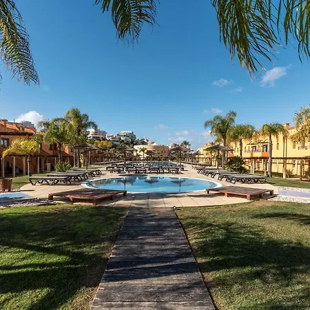 Luxury Apartment, Marina, & Pool Portimão