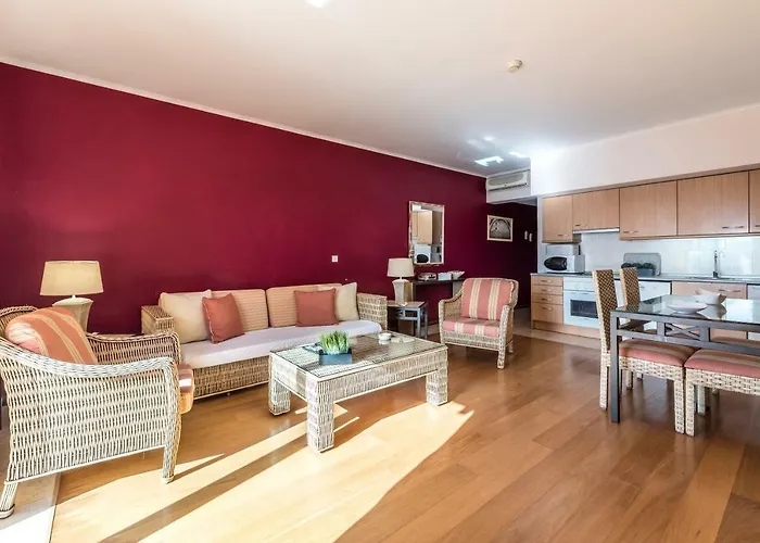 아파트 Luxury Apartment, Marina, & Pool 포티마오