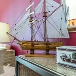 Luxury Apartment, Marina, & Pool * بورتيماو