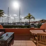 Luxury Apartment, Marina, & Pool * بورتيماو